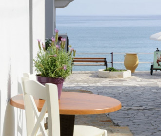 Myrtos Mare Seafront Studio