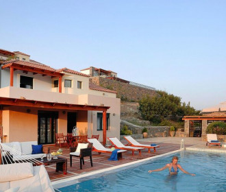 Villas, Agios Nikolaos-4-Bedroom-Villa